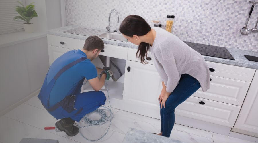 Expert burst pipe repair services in Tyngsboro, MA